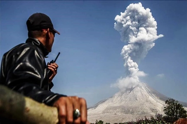 Gunung Marapi Meletus Warga Berhamburan dari Kepungan Abu Vulkanik, LP3 Anak Negeri: 'Erupsi Terus Melekat Tak Lepas dari Legenda'
