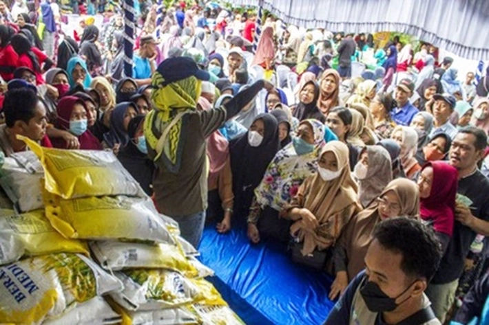 Kendalikan Inflasi di Riau Perlu Digencarkan Pasar Murah Hingga ke Daerah-daerah, Kata Sekdaprov SF Hariyanto
