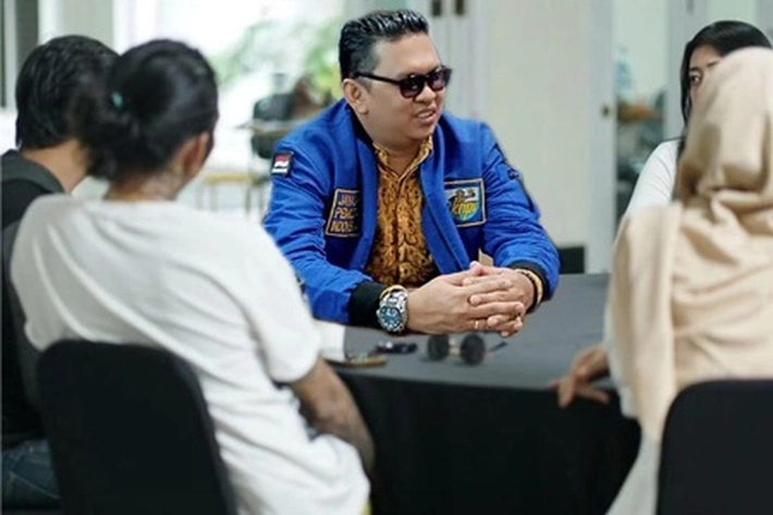 Larshen Yunus Caleg Perindo Dukung Anak Muda Berprestasi, 'Juga Siap Layani Pendampingan Hukum'