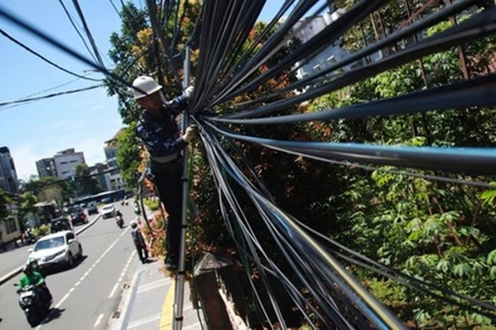 Dewan Soroti Penyebaran Fiber Optik Ilegal Meningkat, 'yang Abaikan Keselamatan dan keindahan Kota'
