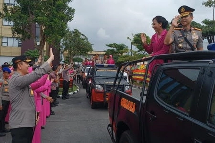 Kapolda Irjen Mohammad Iqbal Pimpin Sertijab Direktur-Kapolres, 'yang Dilakukan Diruang Terbuka'