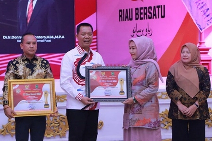 Pemko Pekanbaru Raih Prestasi dalam Keterbukaan Informasi Award 2023