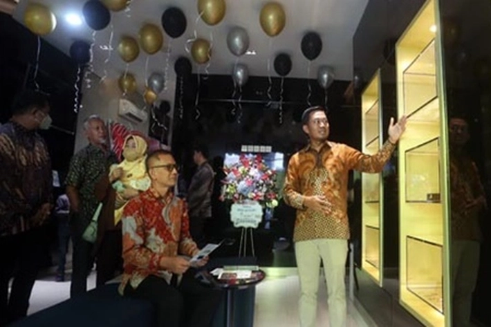 Butik Antam Gelar Kegiatan Sosial Beri Bantuan untuk Panti Asuhan