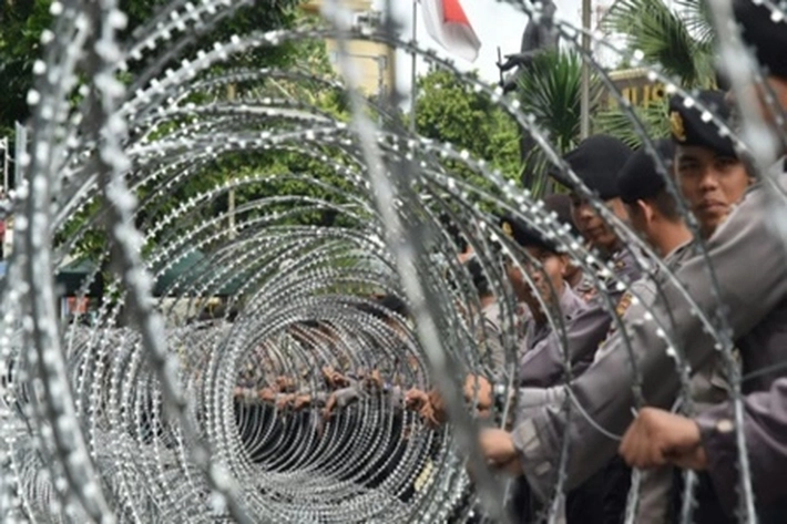 Petisi 100 Minta Pemakzulan Jokowi, Pakar Hukum Tata Negara dan Pengamat Politik Mengaku Tidak Yakin dapat Dilakukan