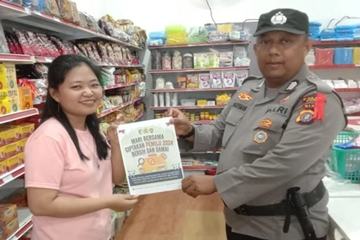 Jelang Pemilu 2024, Polisi Sosialisasi dan Bagikan Brosur Kamtibmas