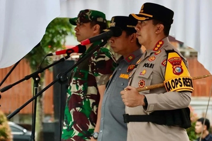 Kapolresta Kombes Pol Jeki Rahmat Mustika Ikuti Apel Gelar Pasukan Satgas Linmas Pemilu 2024