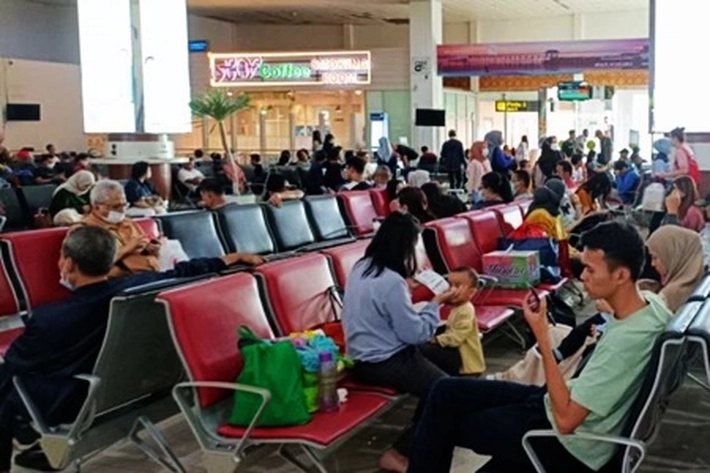 Warga Pekanbaru Berburu Tiket Pesawat di Libur Panjang Isra Miraj dan Tahun Baru Imlek