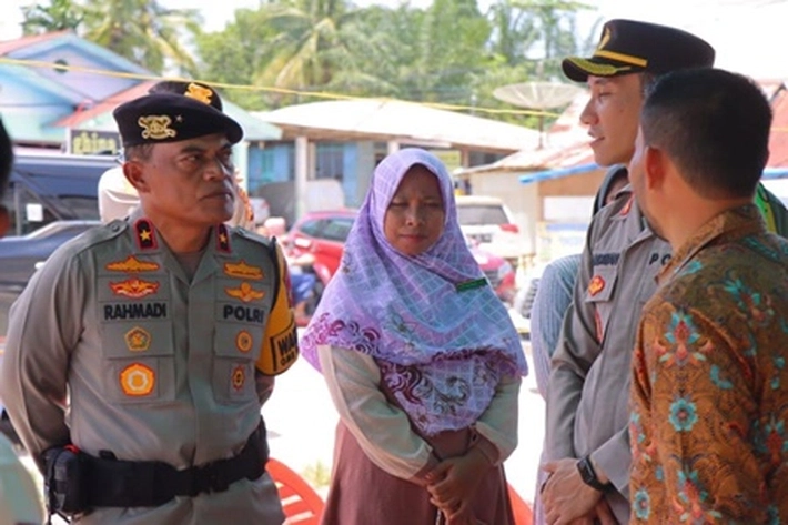 Wakapolda Riau Didampingi Kapolres Rohil Cek Kesiapan TPS