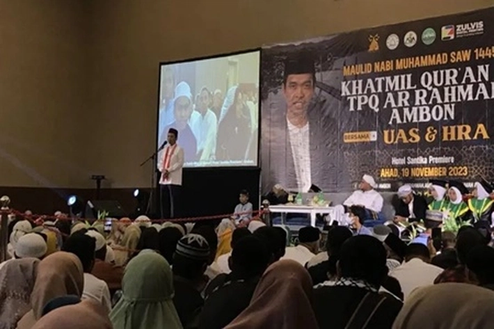 Masyarakat Gunakan Hak Suaranya di Pemilu 2024, UAS: Jangan Golput, Pilih yang Berakhlak Baik