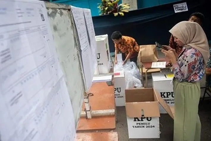KPU Diminta Hentikan Penghitungan Secara Elektronik Sirekap, 'karena Sudah Picu Spekulasi Dugaan Penggelembungan Suara'
