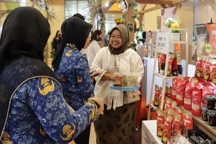 Diskop Jaring 3 UMKM Terbaik yang Tampilkan Produk Kerajinan Hingga Kuliner Khas Daerah
