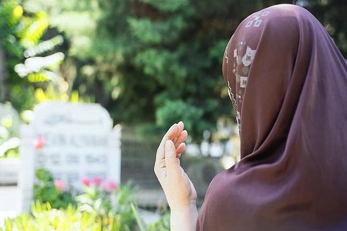 Jelang Ramadan, Sejumlah Pemakaman Mulai Dipadati Masyarakat untuk Ziarah Kubur