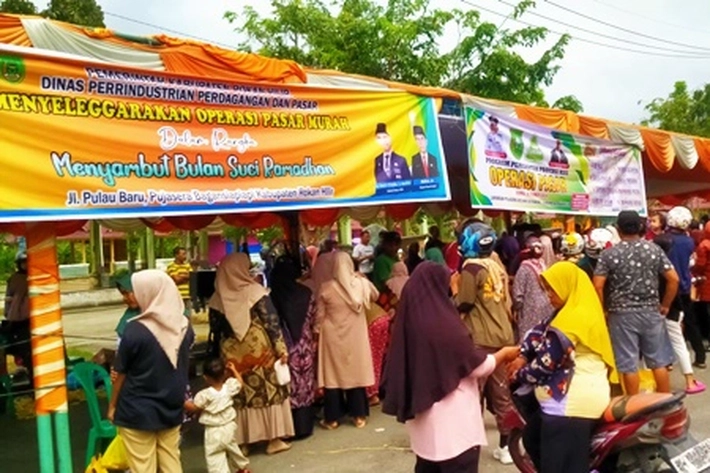 Disperindagsar Rohil Gelar Pasar Murah untuk Kebutuhan Pokok Hadapi Ramadhan