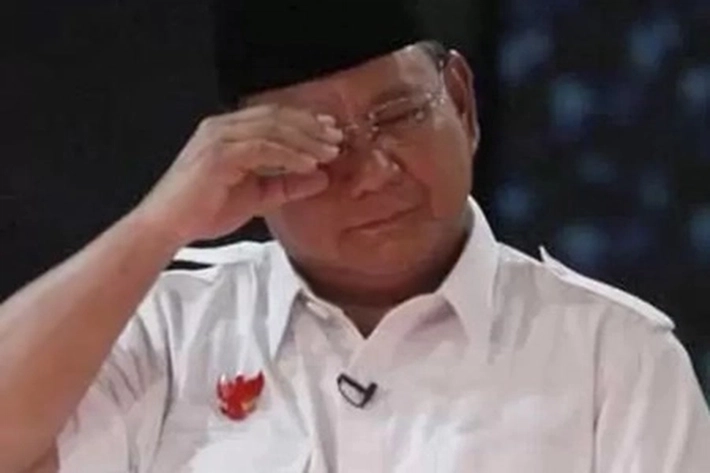 Debat Pilpres 2024: Prabowo Tak Berkutik dan Menangis Saat Digilir Anies dan Ganjar, 'yang Akhirnya Unggul Telak di Quick Count'