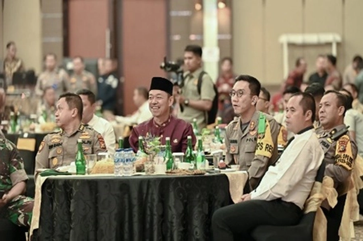 Bupati Afrizal Sintong Hadiri Rapim TNI-Polri se-Provinsi Riau di Hotel Pangeran Pekanbaru