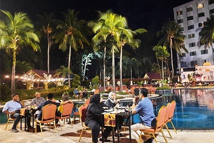 The Zuri Hotel Tawarkan Tema Santap Syahdu Ramadan dengan Harga Terbaik