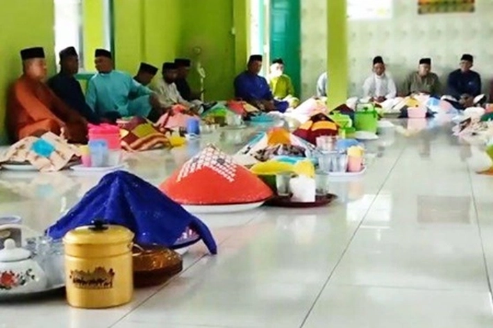Masyarakat Kabupaten Lingga Pertahankan Tradisi Haul Jamak Saat Menyambut Ramadan