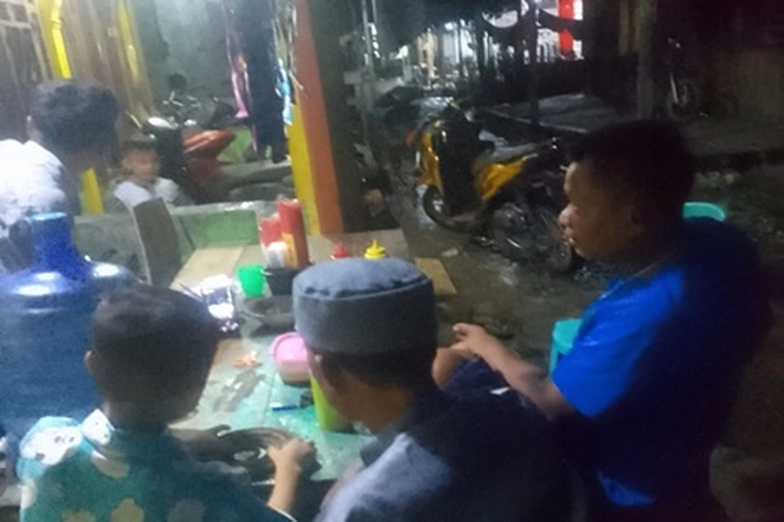 Warga Kelurahan Pulau Kijang Menyambut Hari Raya Idul Fitri Penuh dengan 'Suka Cita'