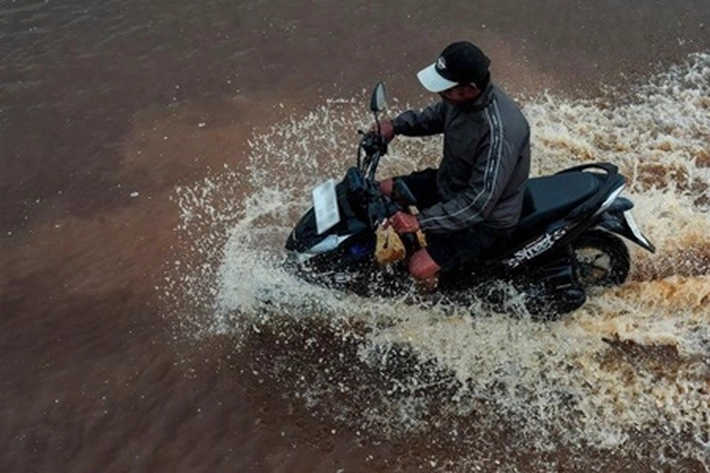 BMKG Perkirakan ada Cuaca Ekstrem Puting Beliung-Hujan Es, 'yang akan Menyerang Riau'