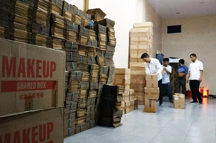 BPOM Temukan Ribuan Kardus Kosmetik dan Obat Ilegal Disebuah Bekas Gudang Semen, 'Jadi Kena Sita'