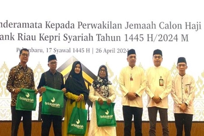 Nasabah Bank Riau Kepri Dapat Bimbingan dalam Pelaksanaan Jamaah Calon Haji