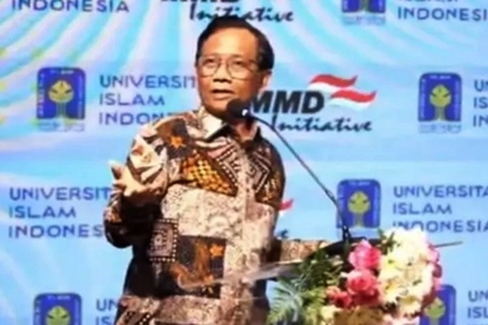 Mahfud MD Menegaskan Bahwa Indonesia Bukan Negara Agama, Tapi Negara Beragama