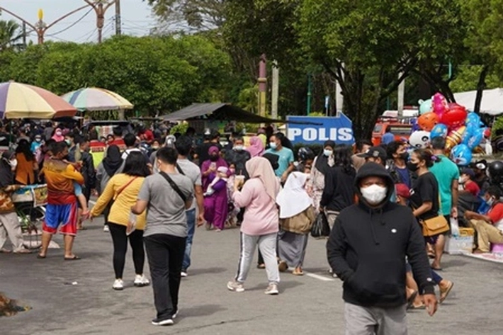 Car Free Day Pekanbaru Belum Dibuka Tapi UMKM Tetap Penuhi Area untuk Berdagang