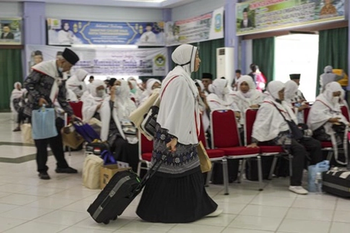 Pj Gubri SF Hariyanto Beri Pesan pada Para Jemaah Haji yang Berangkat ke Tanah Suci