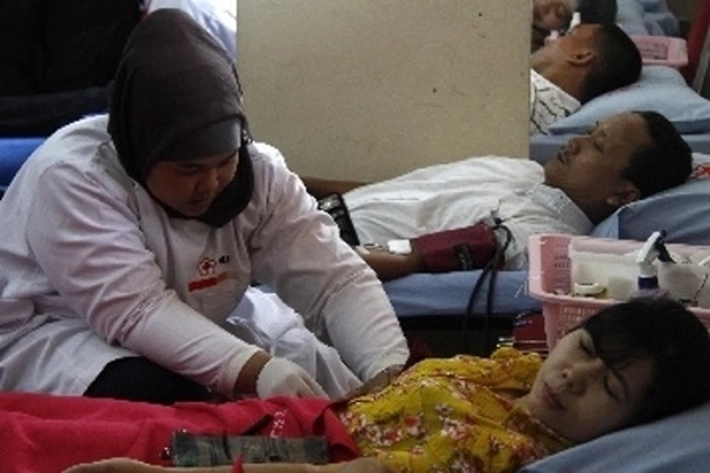 Indosat Kolaborasi dengan PMI Gelar Donor Darah di 3 Kota Besar Tanah Air