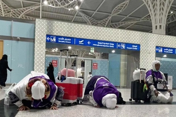 Mesin Pesawat Garuda Terbakar Buat Sebagian Calhaj Sempat Batal Terbang ke Madinah, Sekum Muhammadiyah: Harus Jadi Pelajaran untuk Maskapai