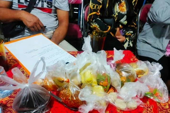 Para Santriwati Alami Sesak Napas, Mual, dan Mencret, 'yang Diduga Akibat Keracunan Makanan'