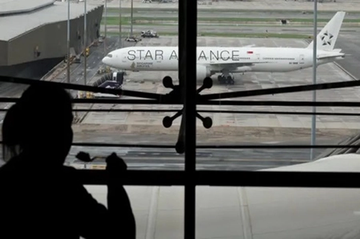 Singapore Airlines Minta Maaf Atas Penerbangan ‘Traumatis’ yang Buat Turbulensi Disebabkan Perubahan Iklim