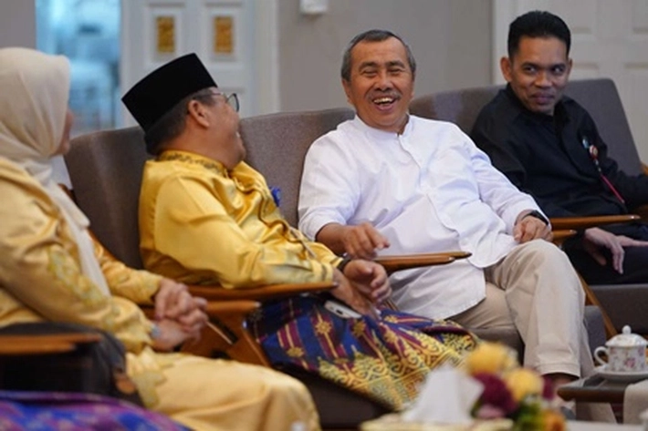 Peluang Menang Incumbent di Pilkada Serentak 2024 Terbuka Lebar, Pengamat: 'Kemenangan Syamsuar Sedikit Lebih Baik'