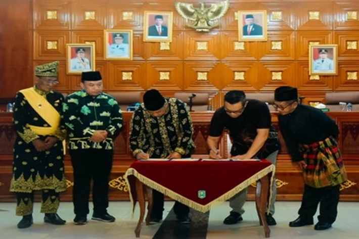 Pemkab Siak dan Batubara Jalin Kerja Sama Pembangunan dan Budaya Melayu