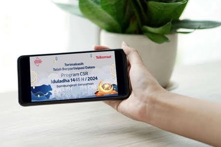 Telkomsel Pererat Kebersamaan di Momen Iduladha 1445 H Lewat Program Sambungkan Senyuman
