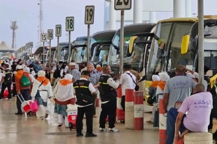 Jamaah Haji Indonesia Gelombang Pertama Mulai Pulang Secara Bertahap ke Tanah Air