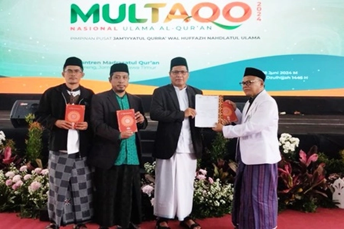 BWA Berikan Seribu Quran untuk Peserta Multaqa Nasional Ulama Alquran