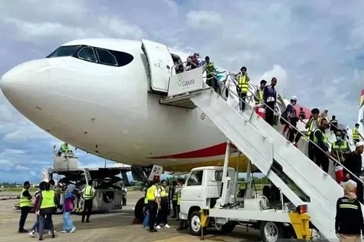 4.488 Jemaah Haji Riau Kloter BTH 13 Sudah Kembali ke Tanah Air