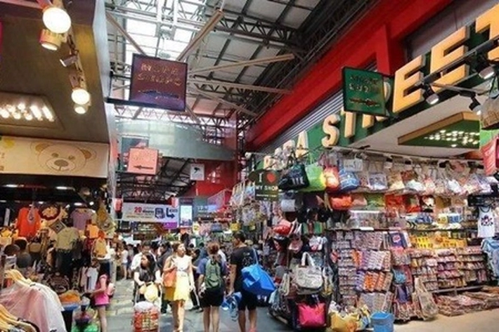 Barang Konsumsi Hingga Elektronik Batam Banyak Dipasok dari Negara Tetangga Singapura
