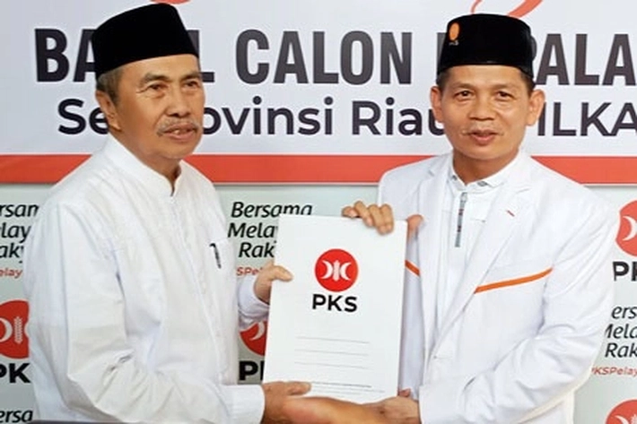 Langkah Syamsuar untuk Komunikasi dengan PKS Terus 'Dijegal', Pengamat: 'Pergerakan Politik Riau Masih Dinamis'