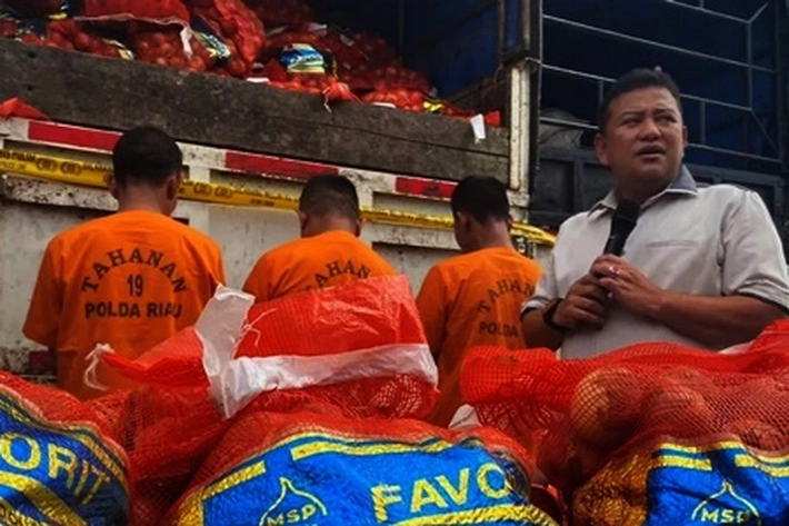  21 Ton Bawang Bombai Ilegal Asal Malaysia Gagal Diselundupkan