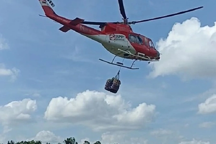 Pemprov Dapat Dukungan untuk Penanggulangan Karhutla dari Vietnam Satu Unit Helikopter Water Bombing M17