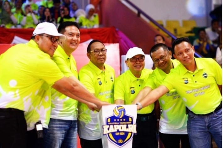 Kapolda Riau Buka Voli Kapolri Cup 2024 Zona I yang Jadwal Pertandingannya di GOR Tribuana Pekanbaru