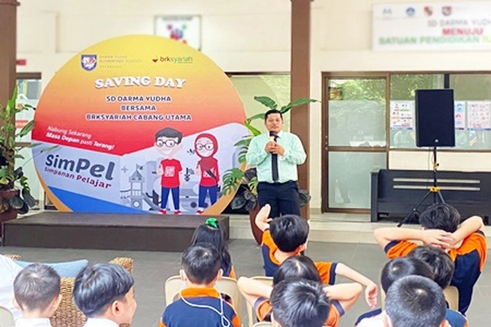 BRK Syariah Berpartisipasi Sukseskan Festival Literasi Riau untuk Tumbuhkan Budaya Membaca Anak