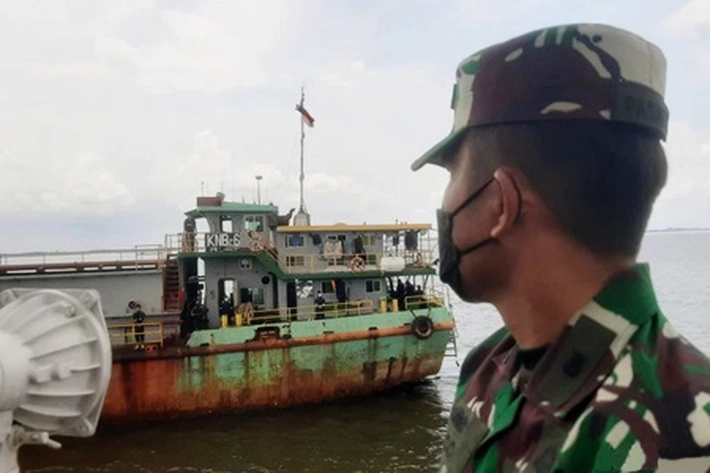 Dinas Kelautan dan Perikanan Tangkap 4 Kapal Ikan dan Penyedot Pasir yang Diduga Beraktivitas Ilegal