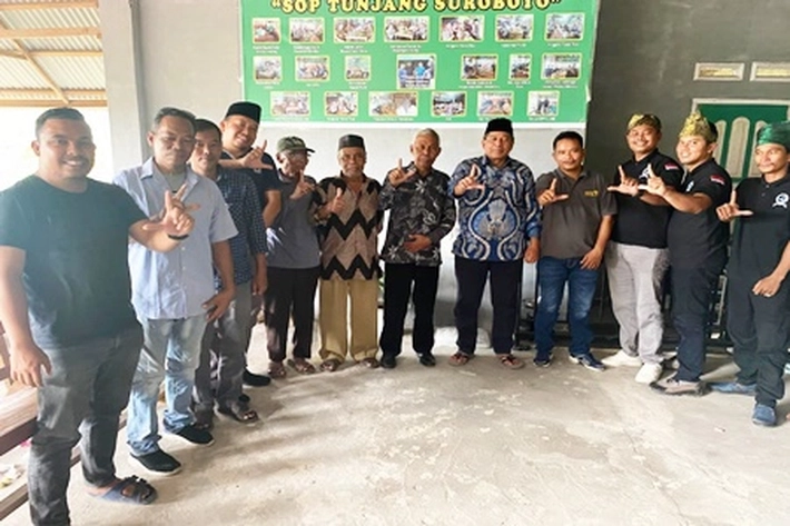 FPPMS-KRB Apresiasi Bupati Siak Alfedri Terima SK Biru dari KLHK