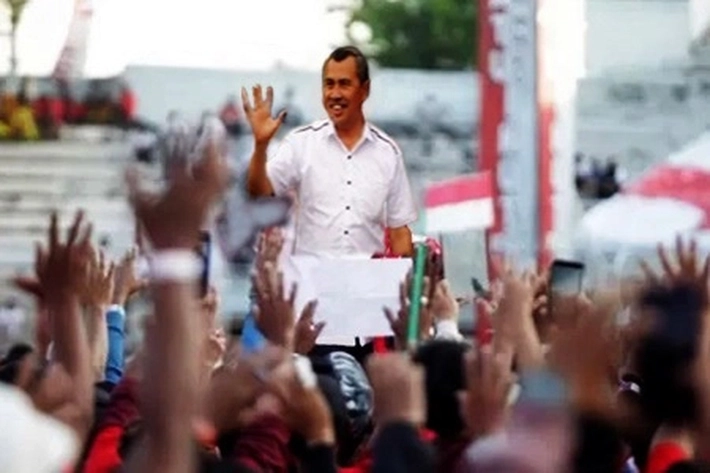 Ribuan Orang dari Berbagai Latar Belakang Tergabung di LMBN Dukung Syamsuar-Mawardi di Pilgub 2024, 'Ada yang Sampai Pingsan karena Padatnya Massa'