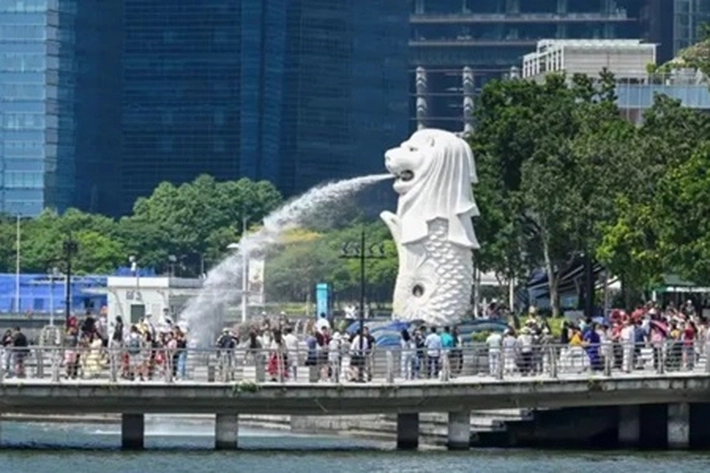 Sebanyak 3.912 Warga RI Memilih Pindah Jadi WN Singapura, 'karena Takut Miskin di Negeri Sendiri'