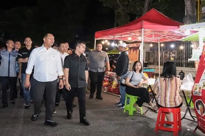 Pemko Pekanbaru Tata Area PKL di Kawasan Jalan Cut Nyak Dien, 'Agar ada Kepastian Nasib Pedagang Kuliner'
