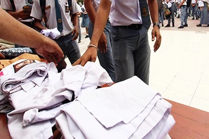 Seragam Sekolah SMA/SMK Negeri di Riau Sedot Anggaran Rp 174 Miliar, Advokasi Publik: Aparat Hukum Usut Praktik Komersialisasi Pendidikan